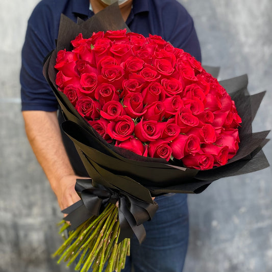 Descubre Cuánto Cuesta un Ramo de 100 Rosas en México y ¡Prepárate para Sorprenderte!