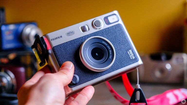 10 Razones por las que la ‘Instax Mini Evolution’ se Convertirá en tu Mejor Aliada para Capturar Momentos Inolvidables